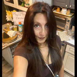 Debster's Chat & Dating Profile