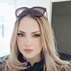 Jessicaluvsd's Chat & Dating Profile