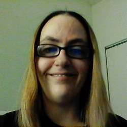 Mandy20's Chat & Dating Profile