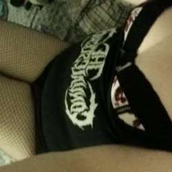 Shhhdonttell23's Chat & Dating Profile