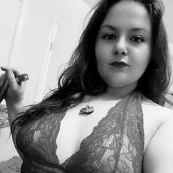 Thiccntastee's Chat & Dating Profile
