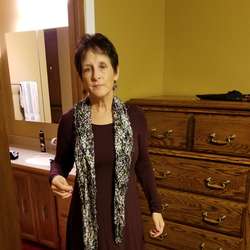 jewellshere4u's Chat & Dating Profile