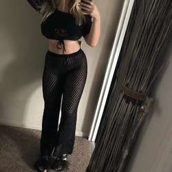 melissagrey's Chat & Dating Profile